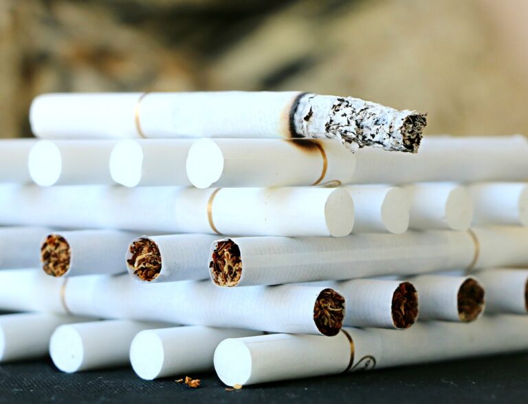 cigarette, stack, ash-1642232.jpg